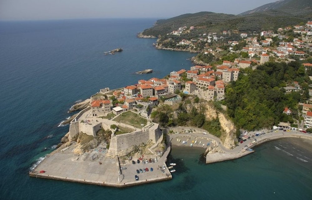 Aqua Lounge Aparthotel Ulcinj Attraction Pictures